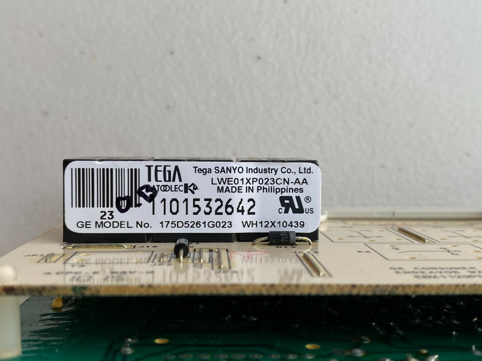 Genuine OEM  GE Washer Control Board  WH12X10439  175D6476G006 — thumbnail 3