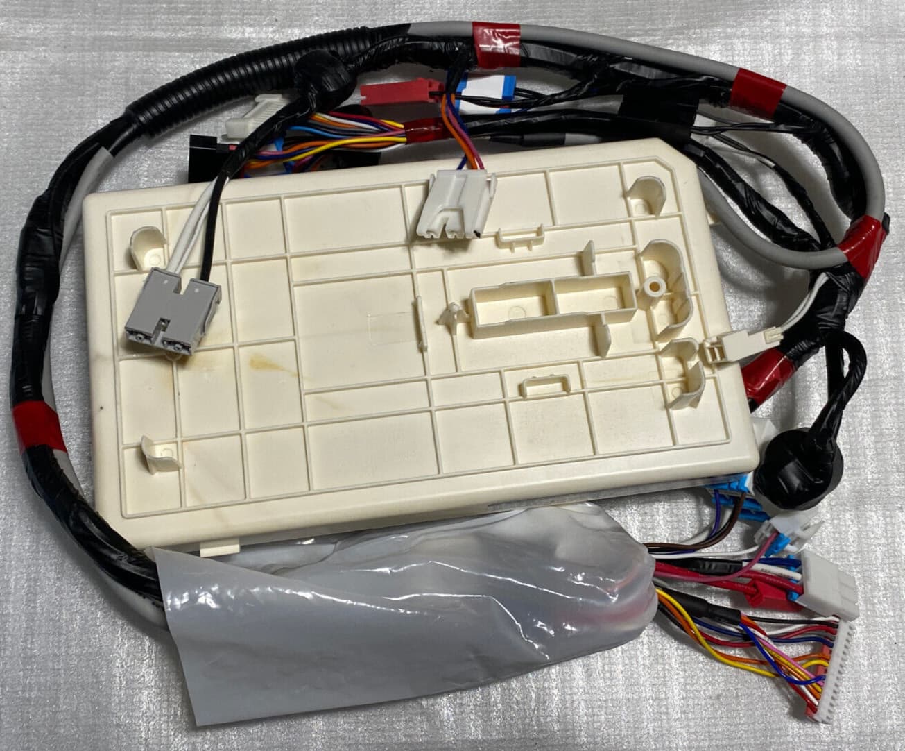 Genuine OEM Samsung Washer Control Board DC92-00618F — thumbnail 7