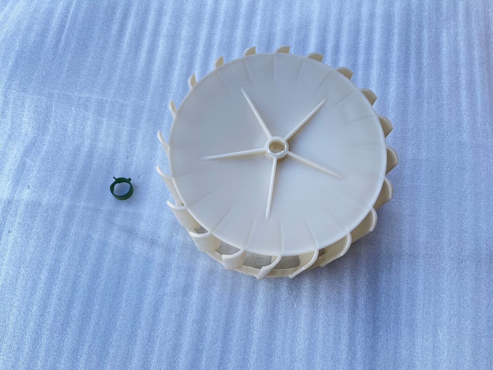 NEW  Genuine MAYTAG , Whirlpool Blower Wheel Assembly Y303836 (303836) — thumbnail 7
