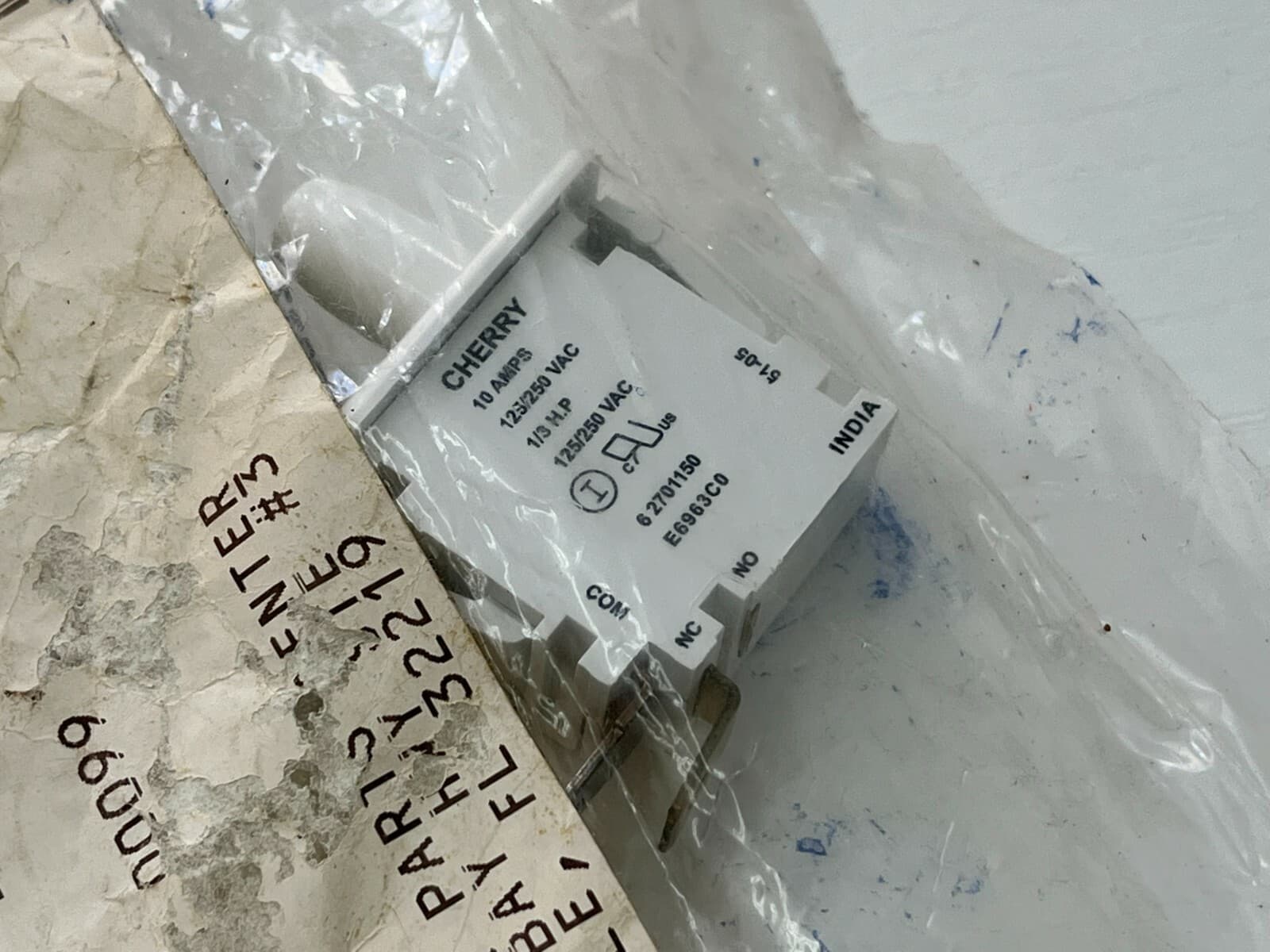 NEW Genuine OEM Whirlpool Washer Tub Displacement Switch 22002044 — thumbnail 2
