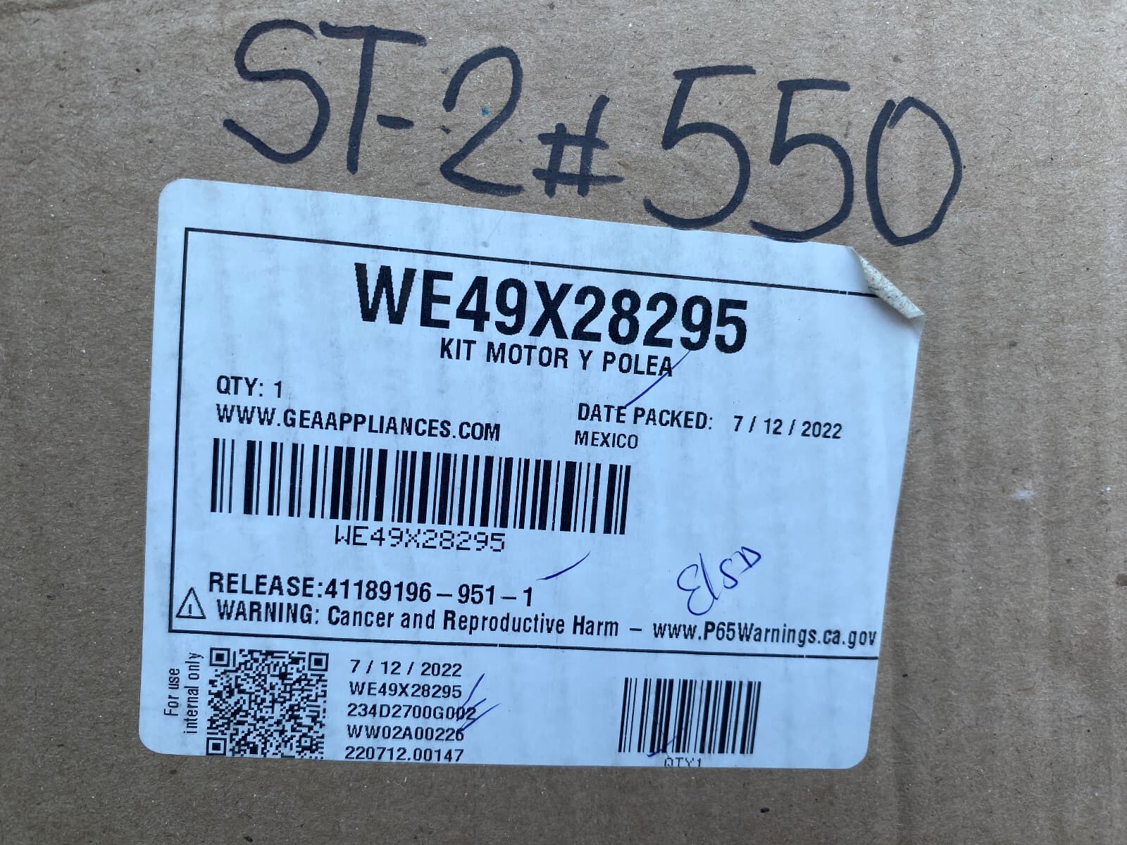 New Genuine OEM GE Dryer Drive Motor GTD72EBPN0DG  WE49X28295 — thumbnail 4