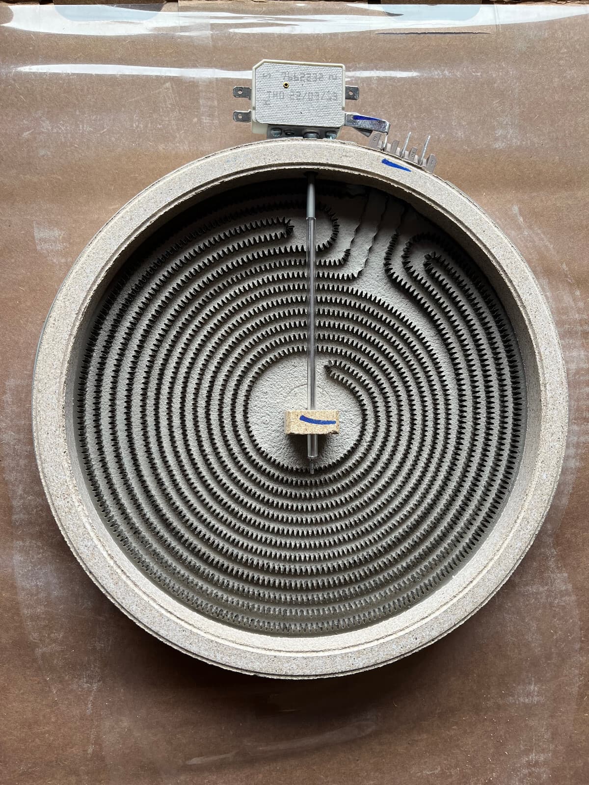 WB30X24111 OEM  GE Element Radiant 9' Dual New Genuine — thumbnail 4