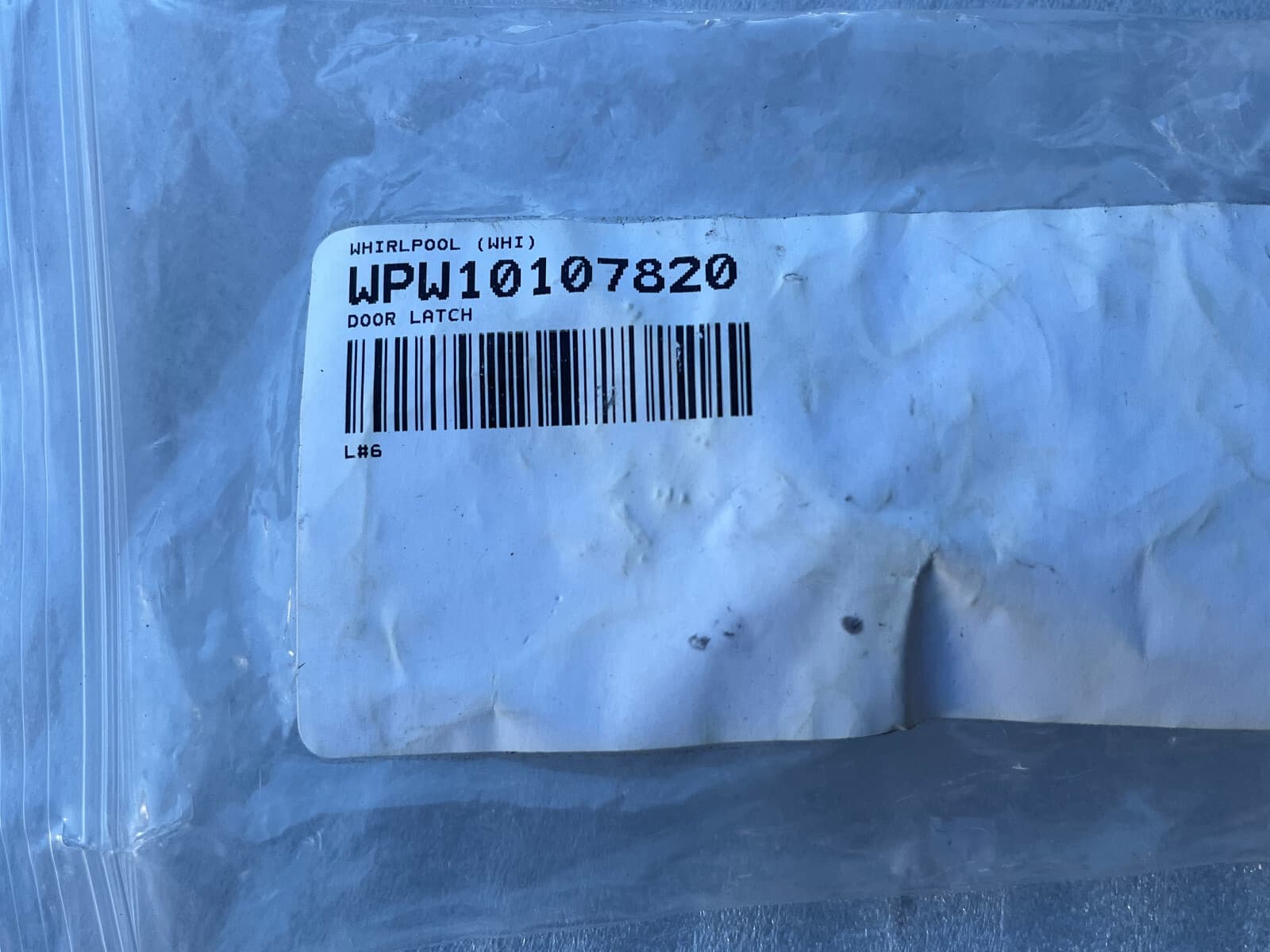 Genuine Whirlpool Range  Door Latch Assembly WPW10107820 — thumbnail 3