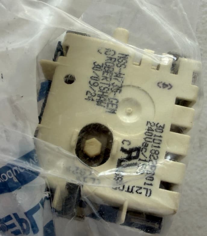 WB24X41827 GE Cooktop Infinite Switch And Seal Kit OEM  Genuine — thumbnail 2