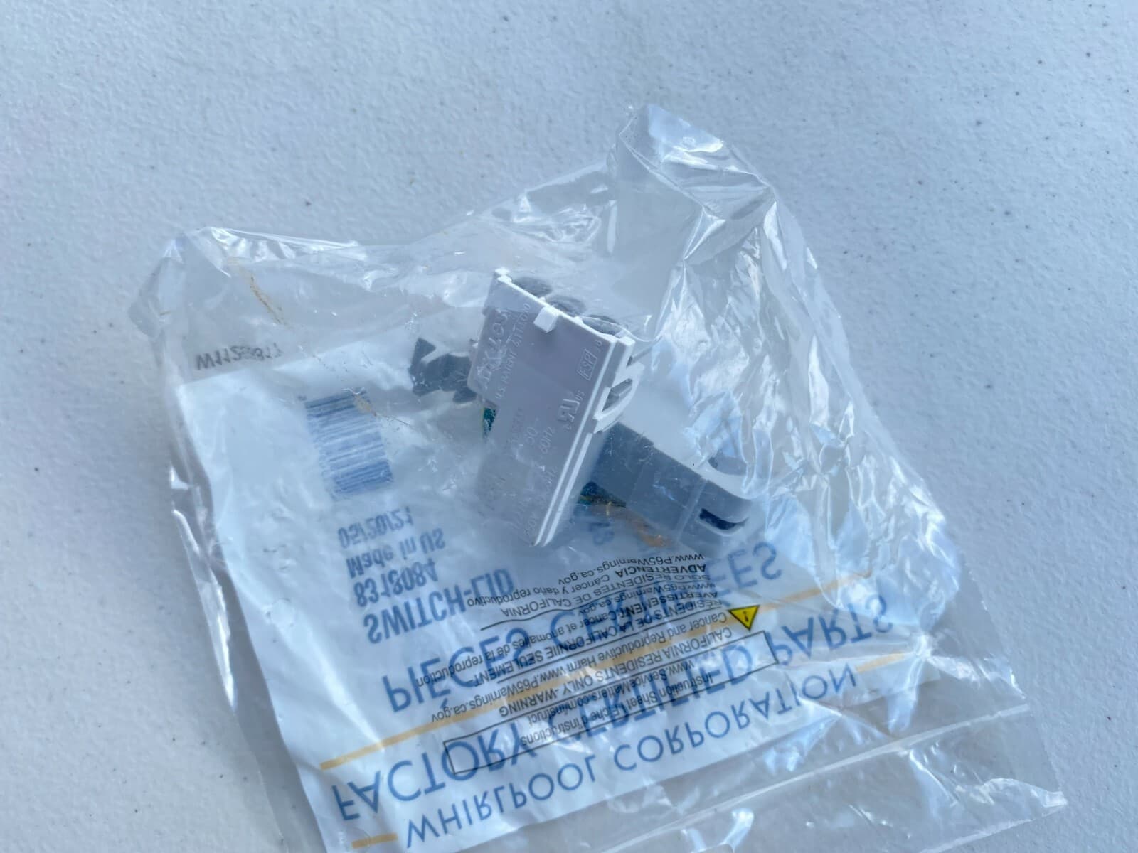 NEW Genuine OEM Whirlpool Washer Lid Switch  WTW5540SQ0	WP8318084 — thumbnail 11