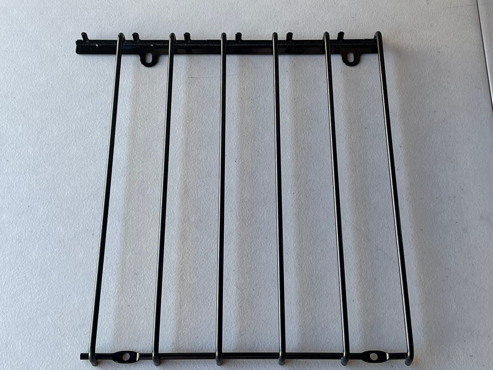 New Genuine GE Guide Ovn Rack LT WB48X21766 — thumbnail 2
