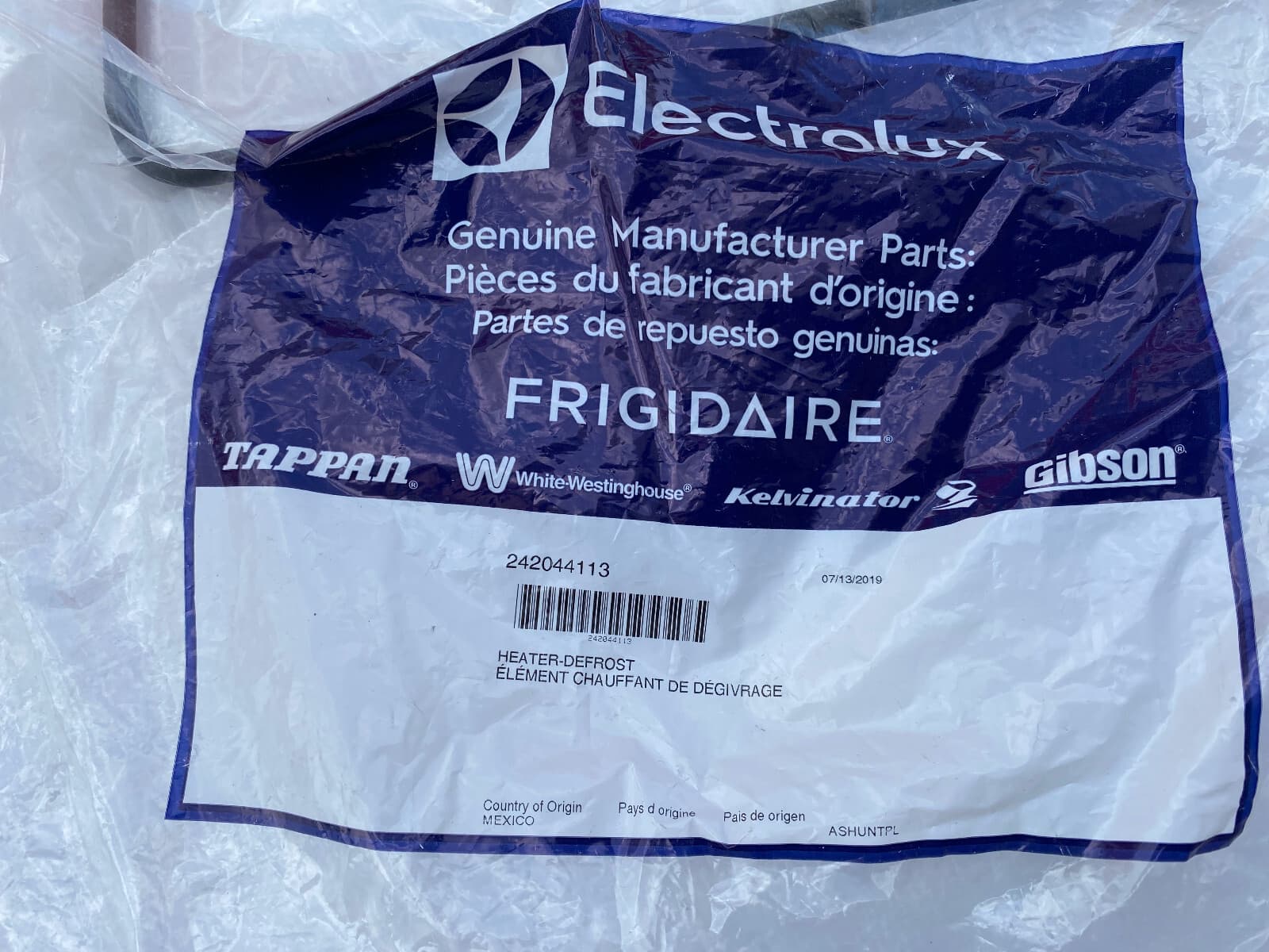 New Genuine Frigidaire Defrost Heater 242044113 — thumbnail 3