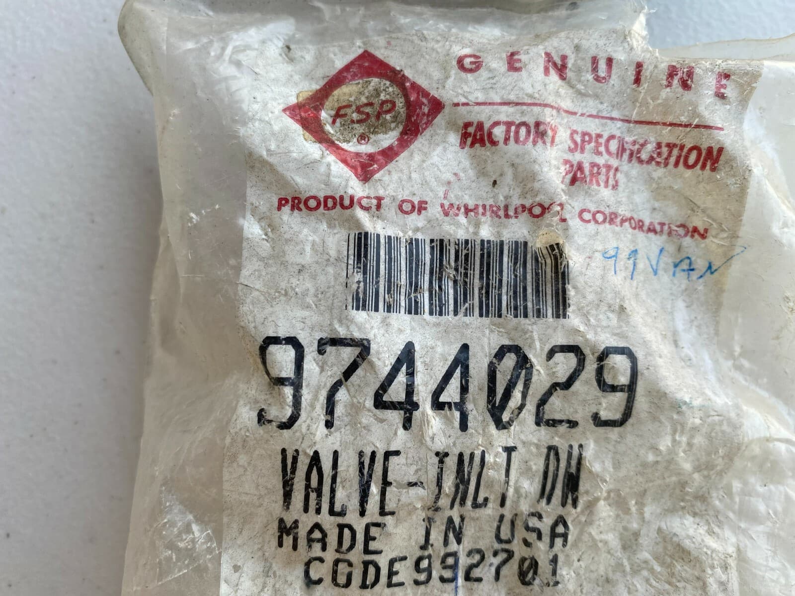 Genuine OEM Whirlpool Water Inlet Valve 9744029 — thumbnail 4