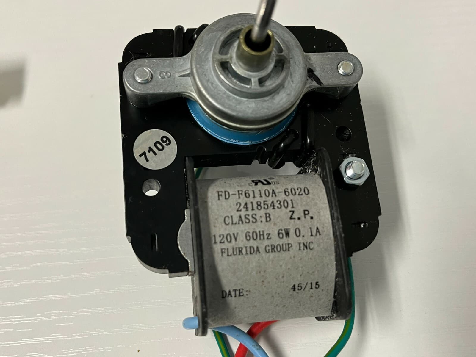 Genuine OEM Frigidaire Refrigerator Evaporator Fan Motor 241854301 — thumbnail 6