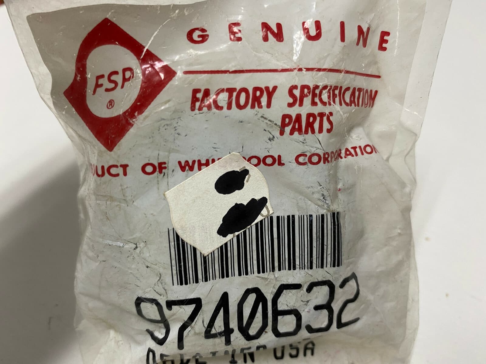 New Genuine OEM Whirlpool Retainer Vent Tube 9740632 — thumbnail 2