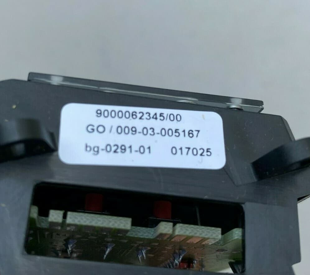 Genuine OEM Bosch Time Switch 00496832 — thumbnail 3