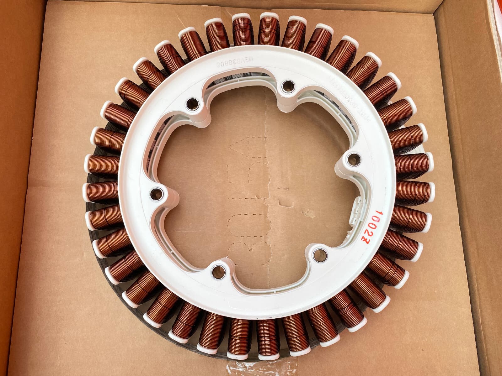 New Genuine OEM  LG Washer Motor Stator 4417EA1002Z — thumbnail 2