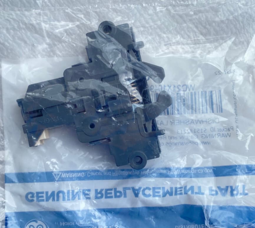New Genuine OEM GE Dishwasher Door Latch ADT521PGF0BS WD21X10490 — thumbnail 2