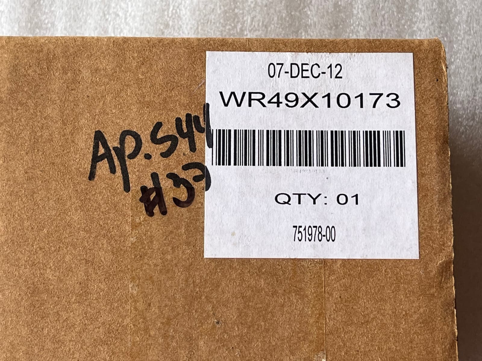 New Genuine OEM GE Dispenser Water Tube Heater WR49X10173 — thumbnail 12
