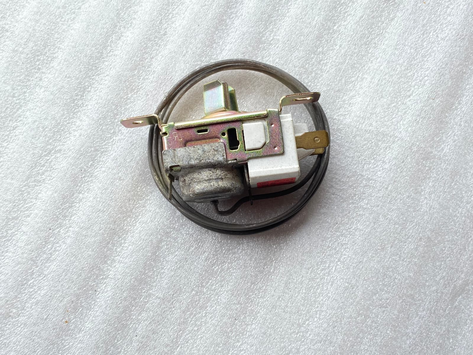 Genuine Whirlpool Cold Control  2198202