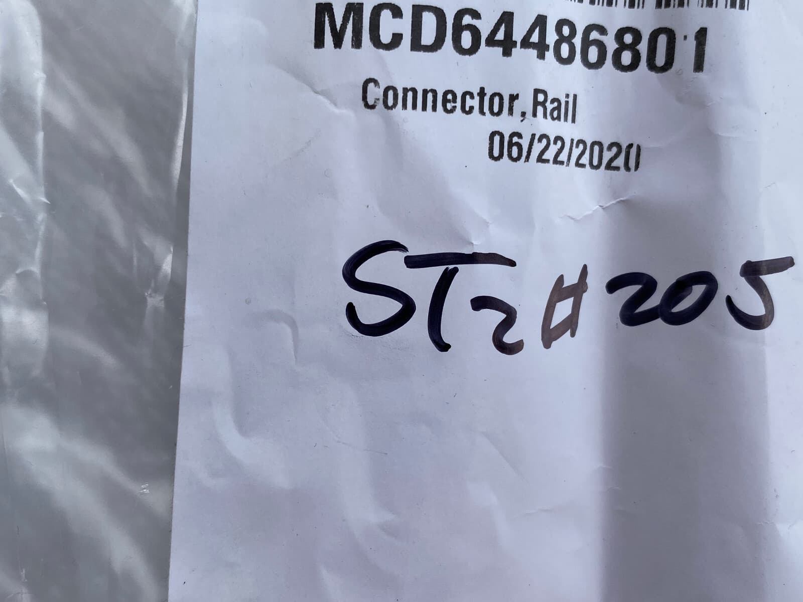 New Genuine LG Refrigerator Rail Connector Set,  MCD64486801, MCD64486802 — thumbnail 4