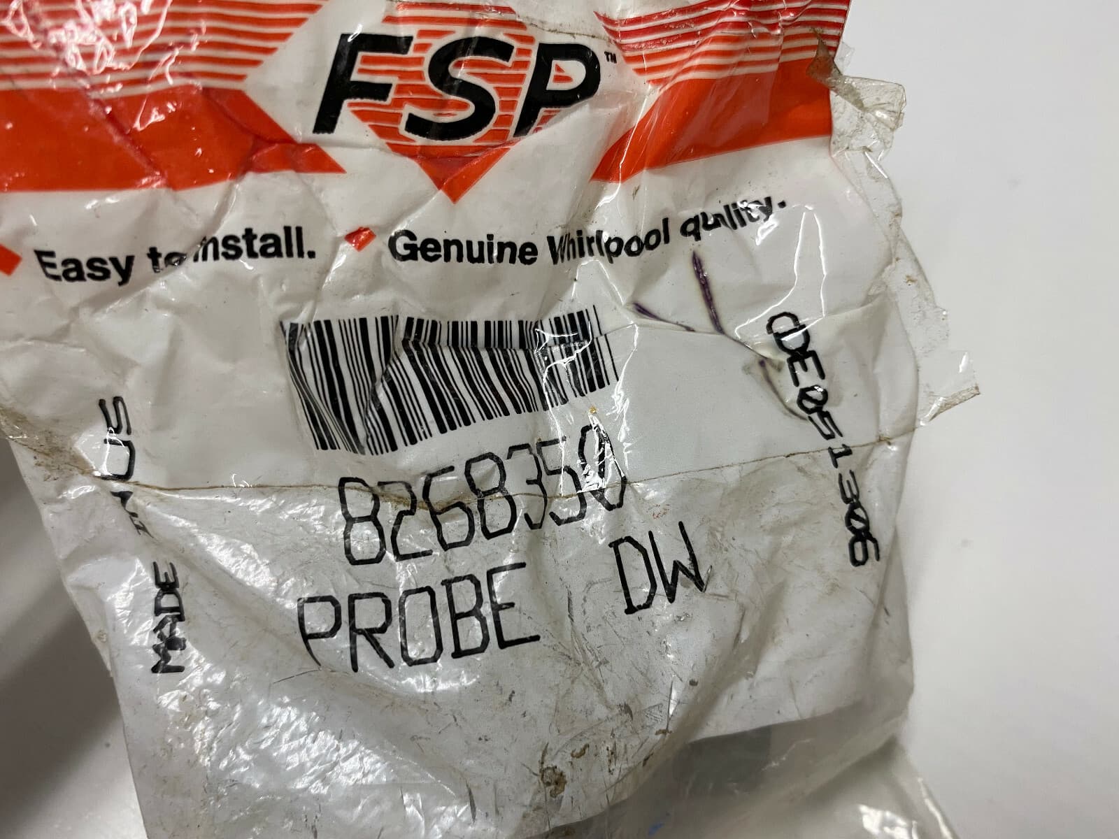 OEM Whirlpool  Water Manifold Probe 8268350 — thumbnail 4