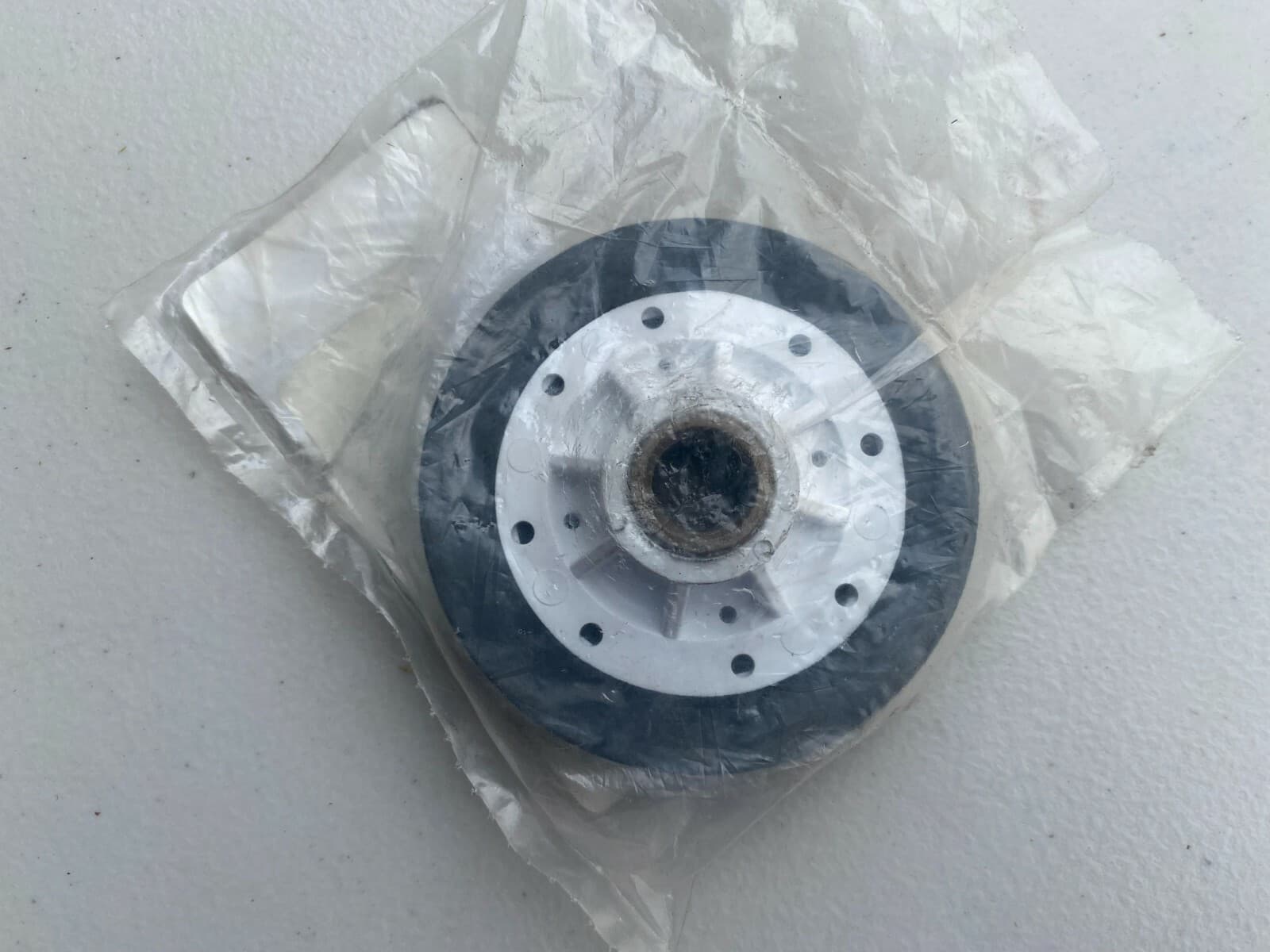 New Genuine Whirlpool Drum Support Roller WP37001042 (37001042) — thumbnail 7