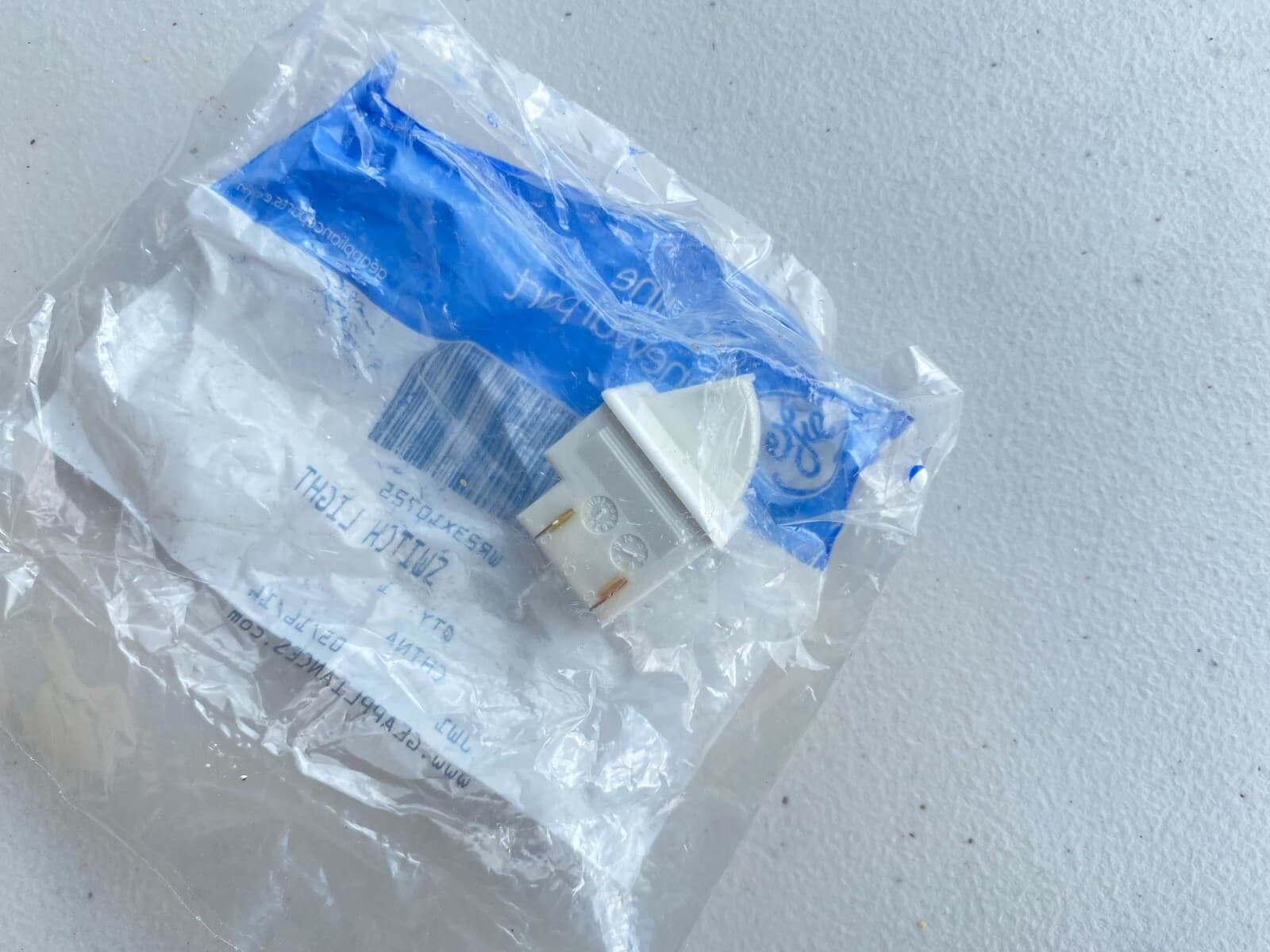 Genuine OEM GE Door Light Switch WR23X10725 — thumbnail 2