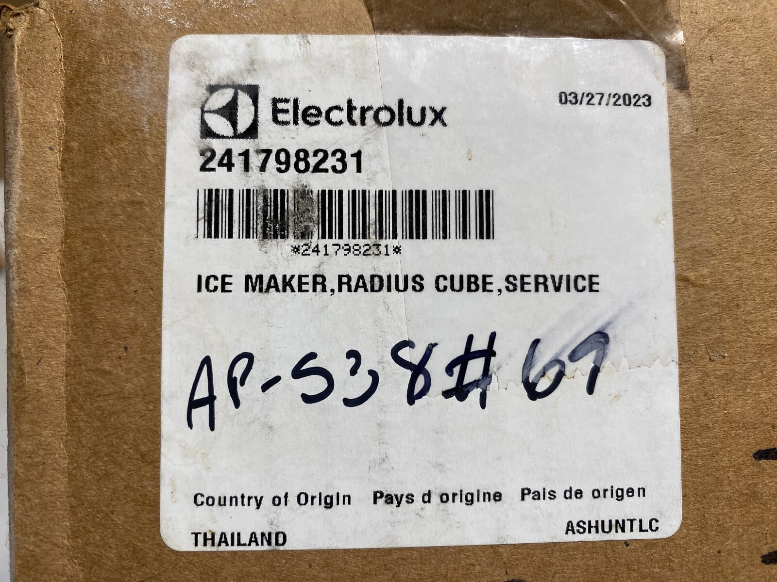 New Genuine OEM Frigidaire Electrolux  Refrigerator Ice Maker 241798231 — thumbnail 7