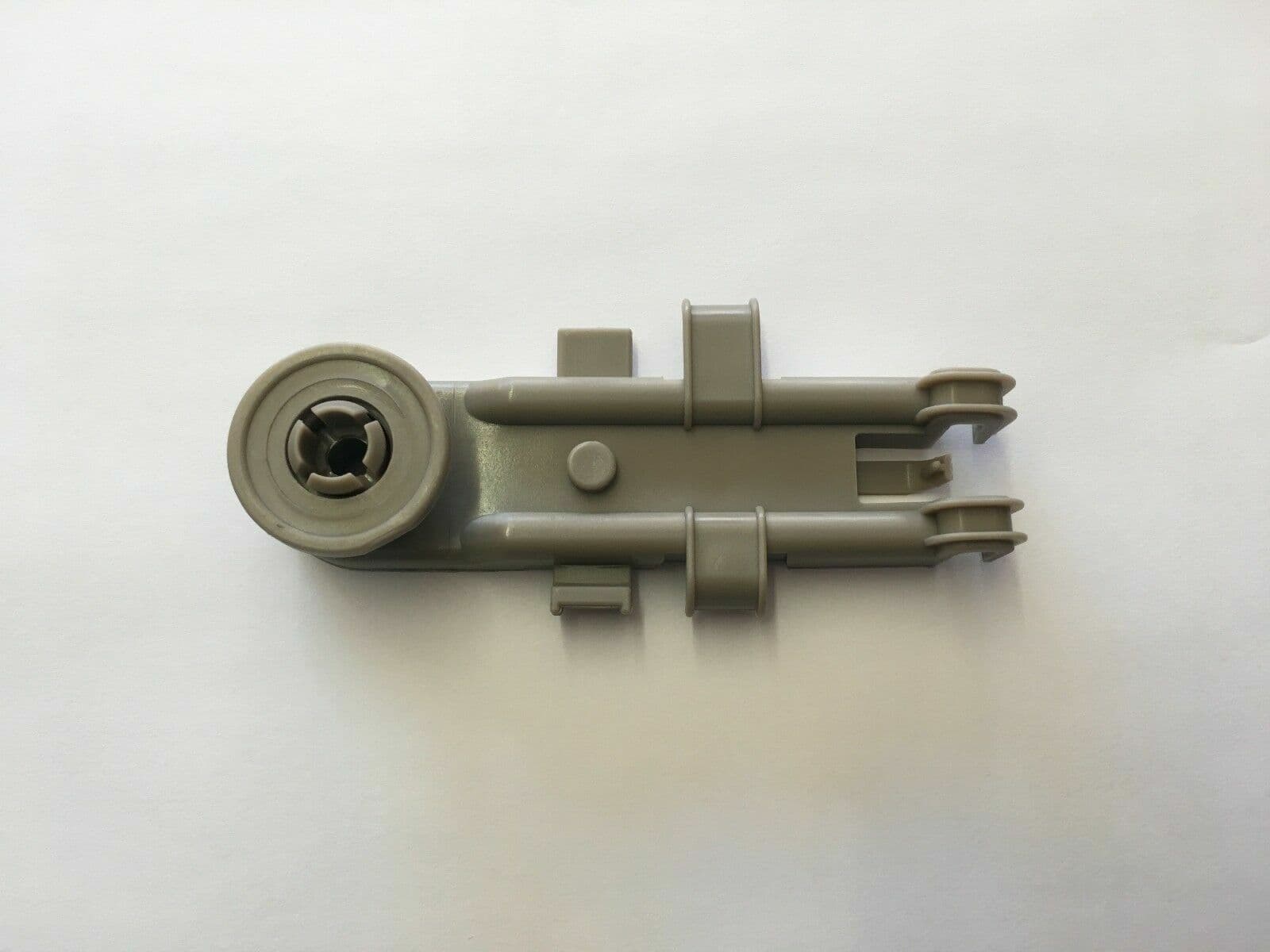 New Genuine OEM Whirlpool Dishwasher Dishrack Roller 8268743