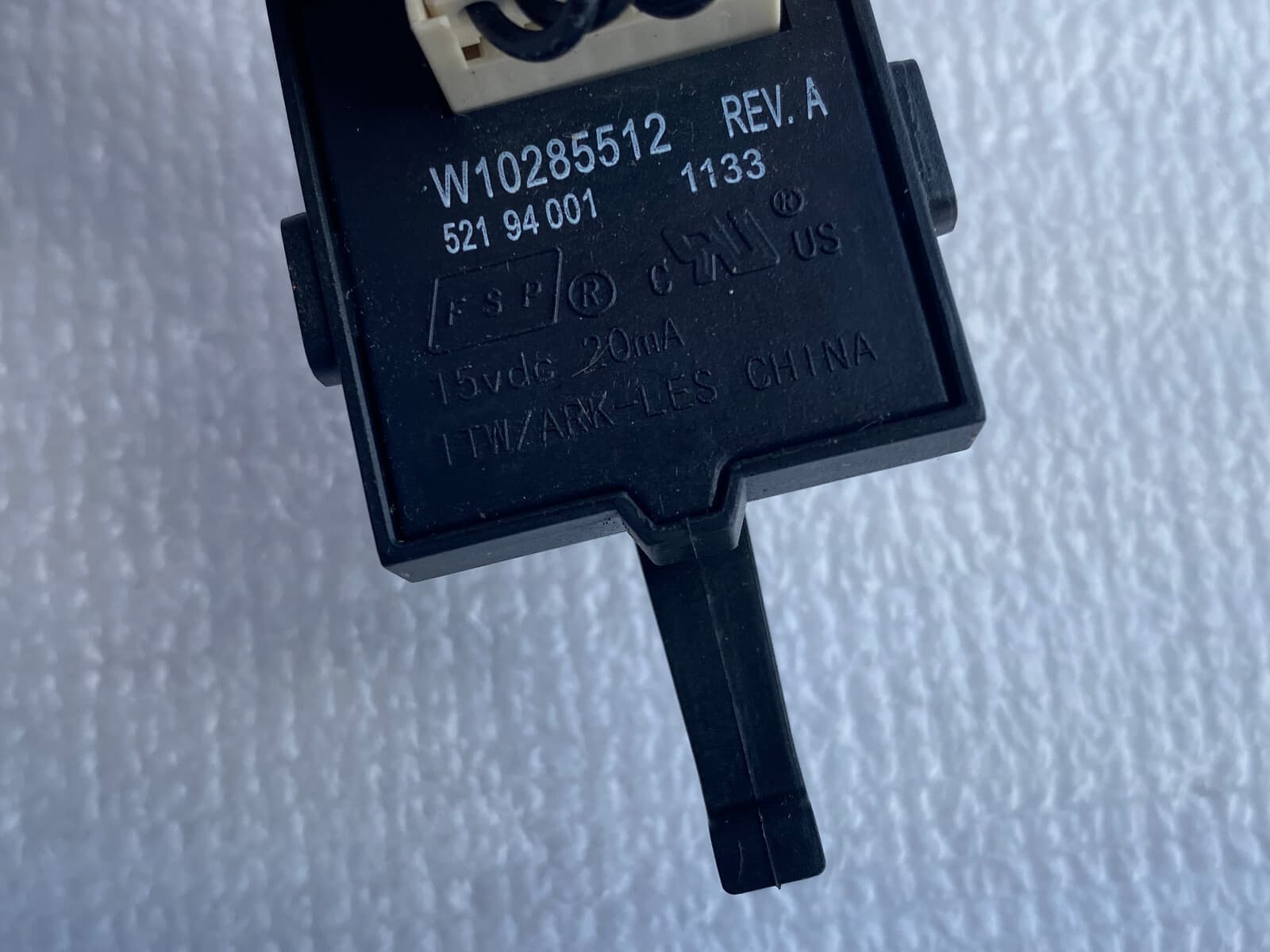 Genuine Whirlpool Washer Water Temperature Switch W10285512 — thumbnail 3