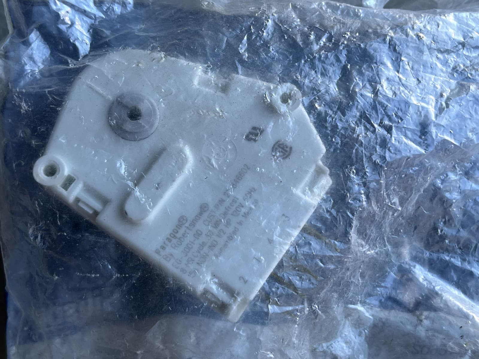 215846602 OEM Frigidaire Refrigerator Defrost Timer NEW GENUINE — thumbnail 8