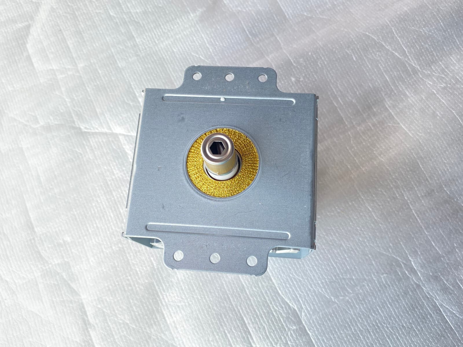 New Genuine GE Microwave  Magnetron WB26X23320 — thumbnail 3