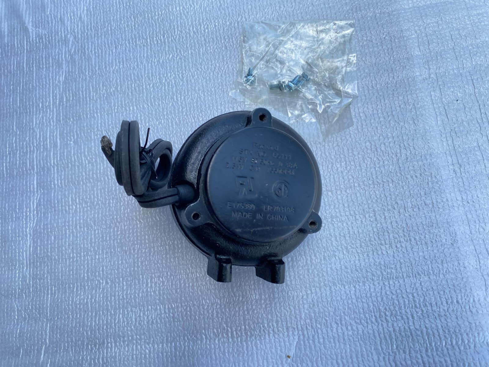 New Packard Unit Bearing Motor 65111 — thumbnail 2