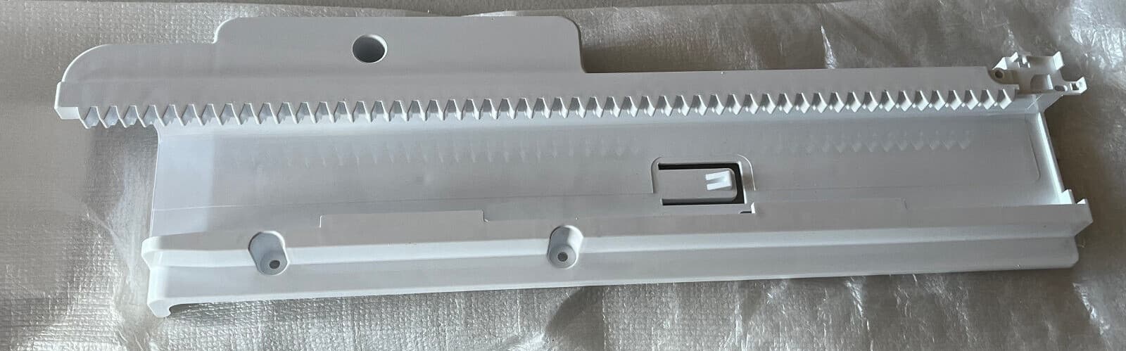 New Genuine LG Refrigerator Rail Holder Set MEG65819303 MEG65819304 — thumbnail 3