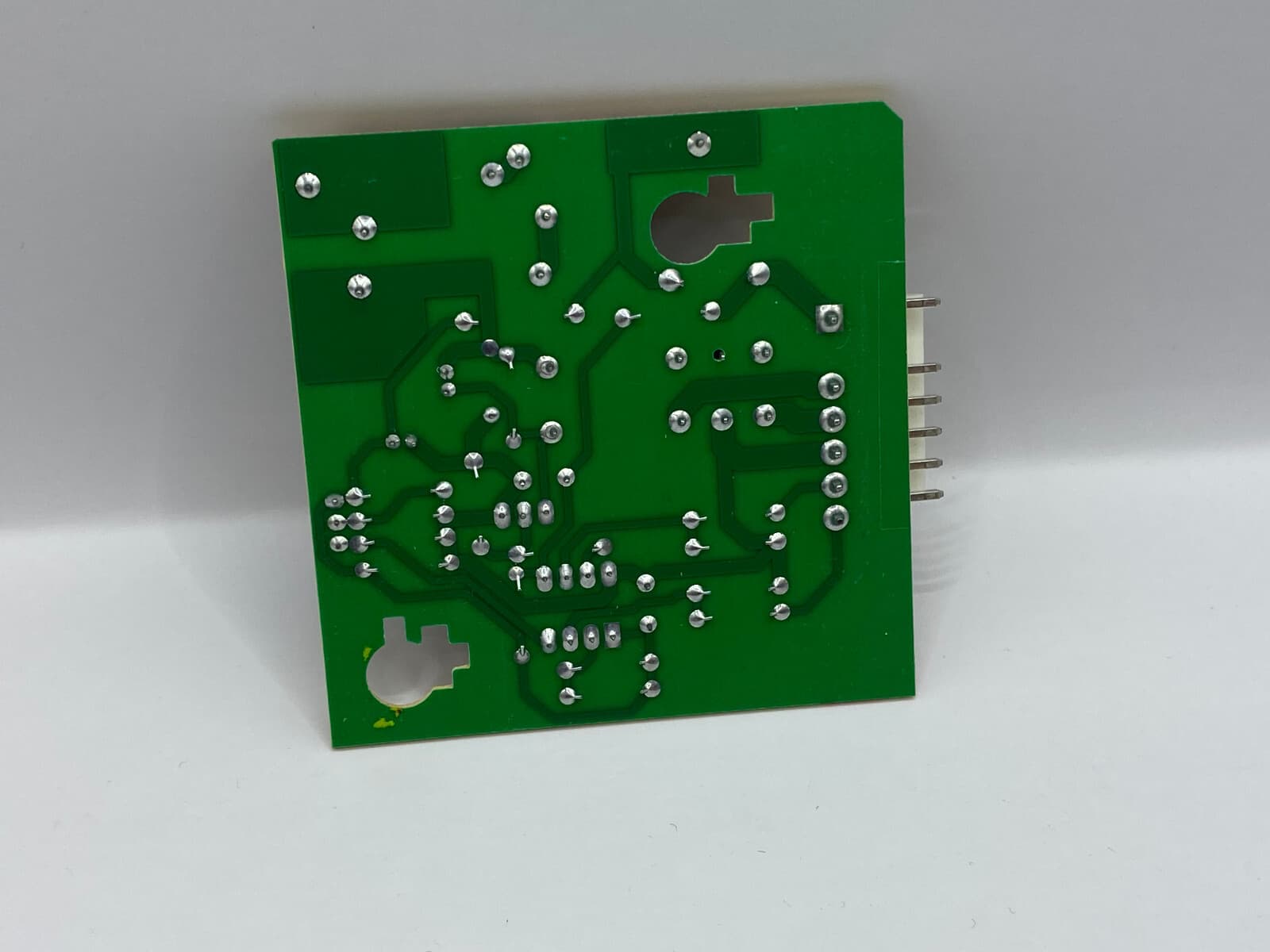 Genuine Whirlpool Refrigerator Control Board  67004704 (W11227239) — thumbnail 2