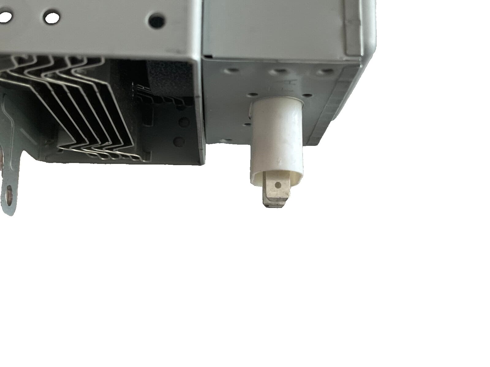 WB27X11079  OEM GE Microwave Magnetron Asm New Genuine — thumbnail 5