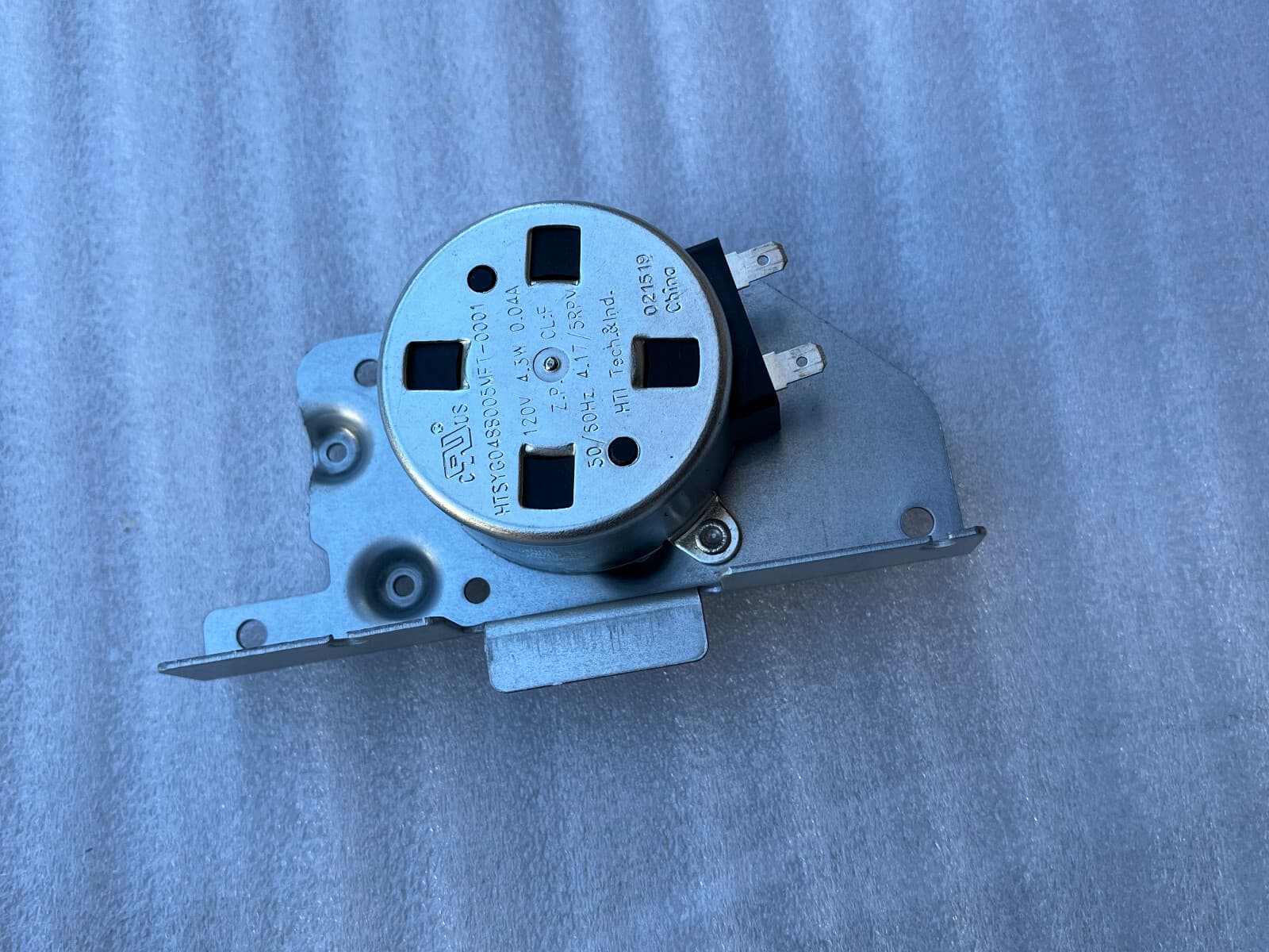 Genuine Whirlpool Range  Door Latch Assembly WPW10107820 — thumbnail 2
